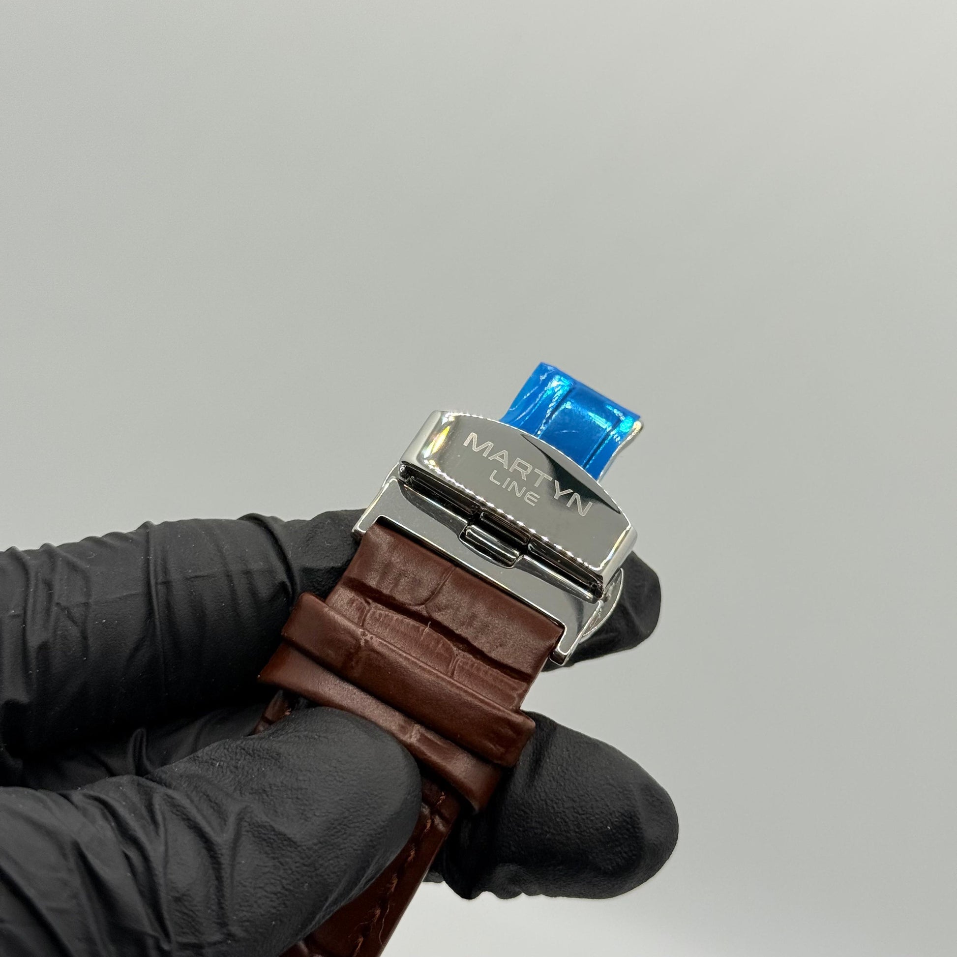 MARTIN white dial with brown  leather strap watch - watch forge