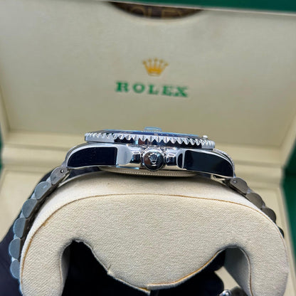 Rolex submariner silver with blue rotating dial with date - watch forge